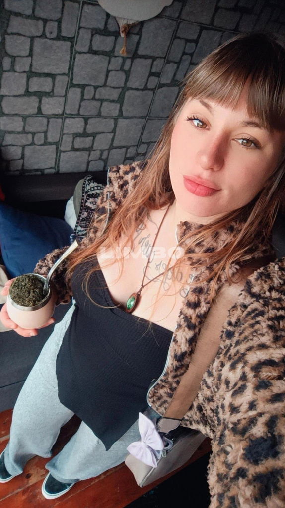 Foto 1 de Emilia